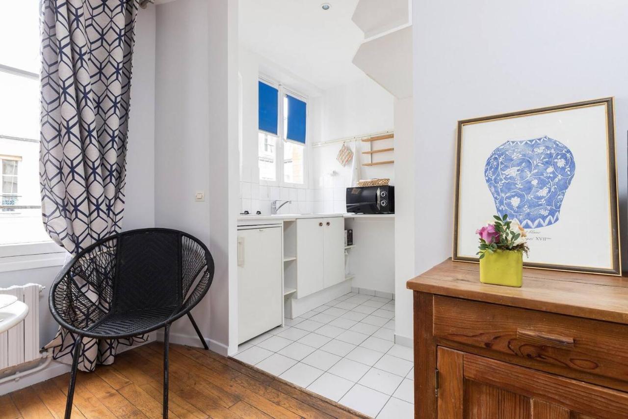Paris Marais - Place Des Vosges City Apartment エクステリア 写真
